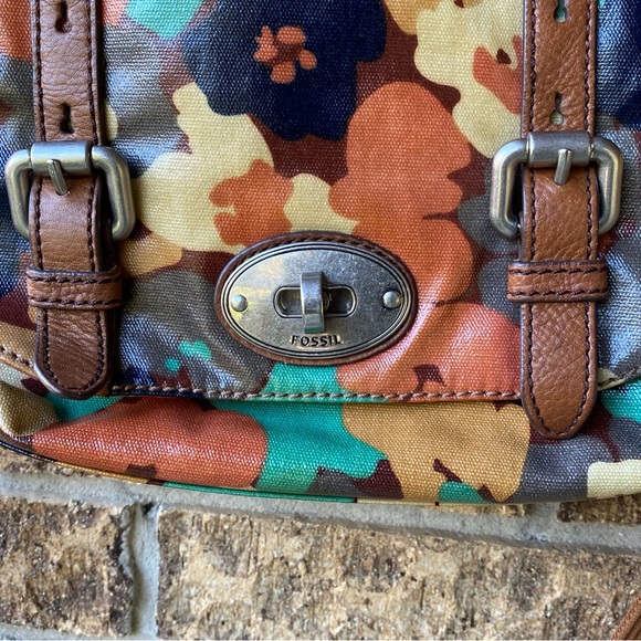 Fossil Key Per Crossbody Bag Purse Coated Canvas Fall Floral Flower Shoulder Bag - Picture 3 of 10
